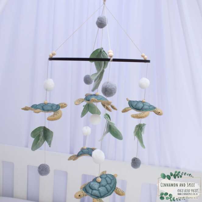 Cot Mobile - Turtle And leaf